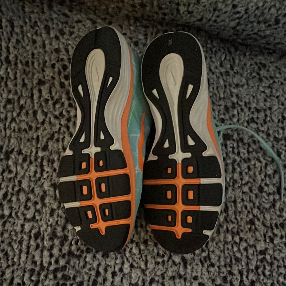 Nike Turquoise and Orange Athletic Shoes - Picture 2 of 7